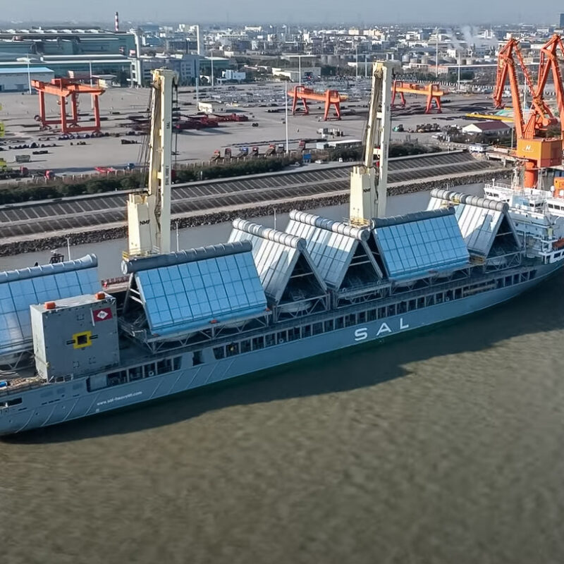 ACC modules MV Svenja loading